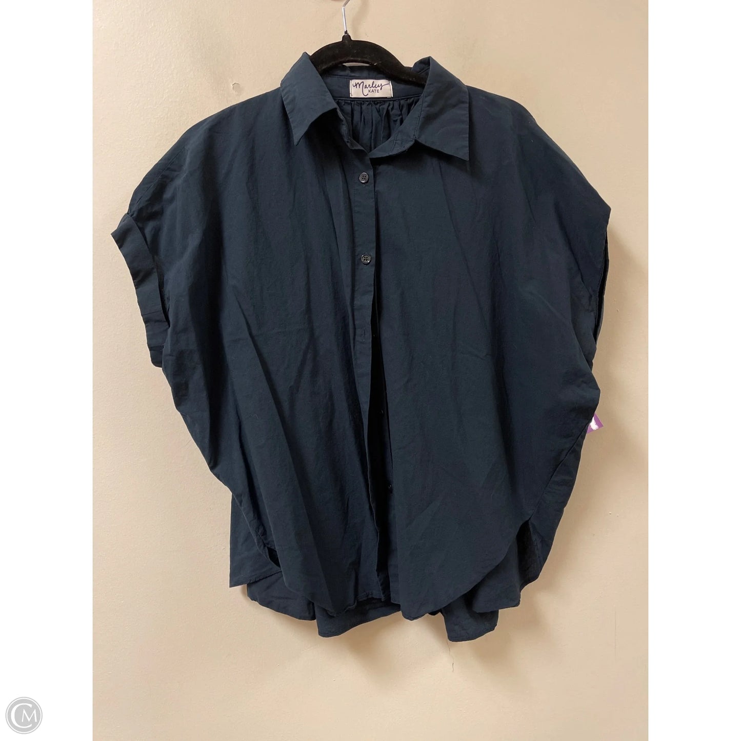 Blouse Short Sleeve By Clothes Mentor In Navy, Size: S