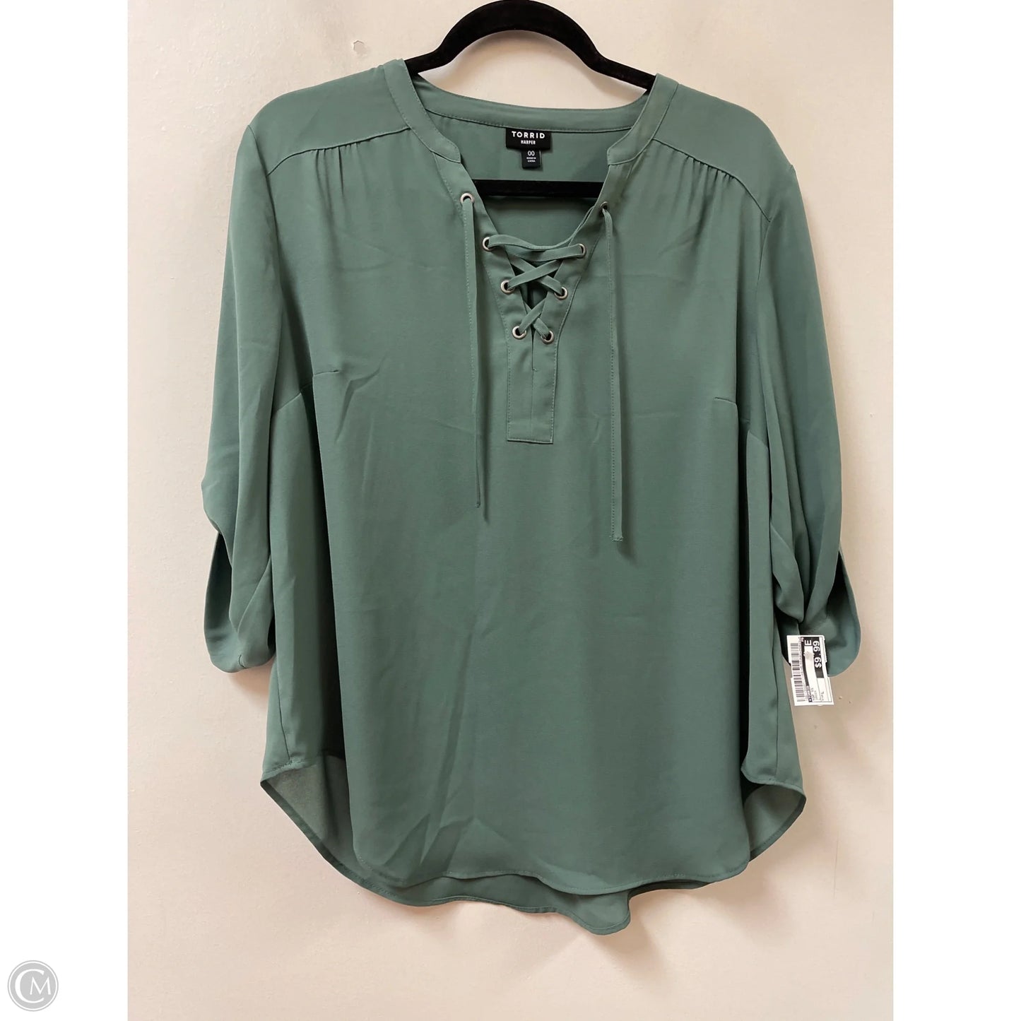 Top Short Sleeve By Torrid In Green, Size: L