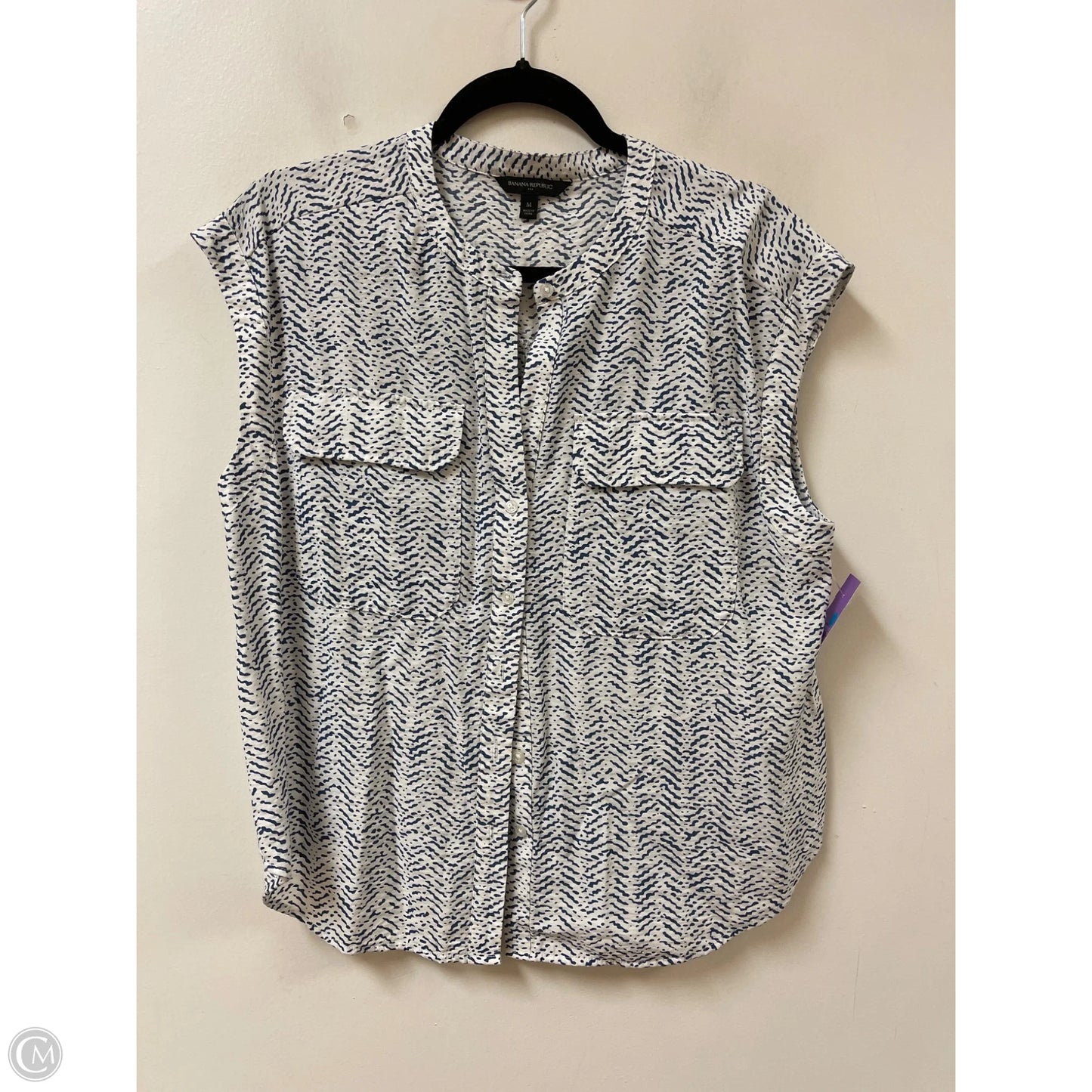 Blouse Short Sleeve By Banana Republic In Blue & White, Size: M