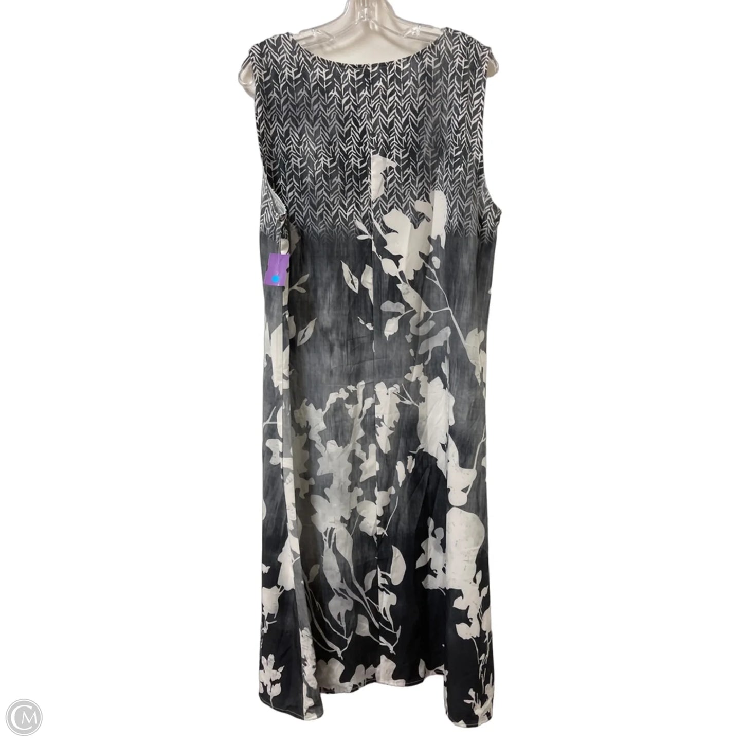Dress Casual Maxi By Clothes Mentor In Grey & White, Size: 1x