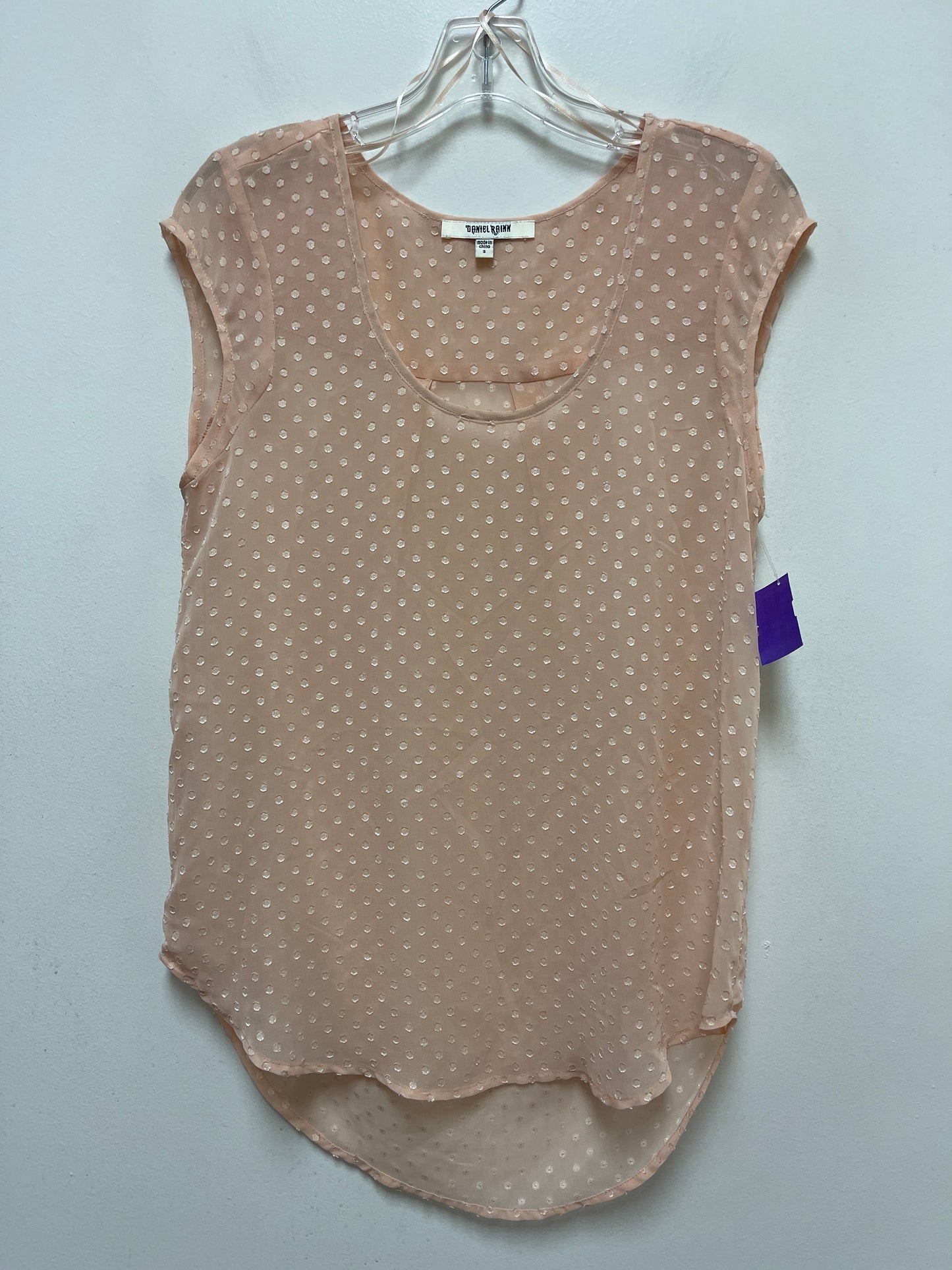 Top Short Sleeve By Daniel Rainn Size: S