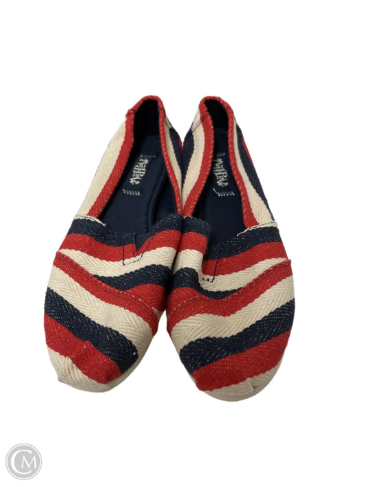 Shoes Flats By Mad Love In Blue Red & White, Size: 6