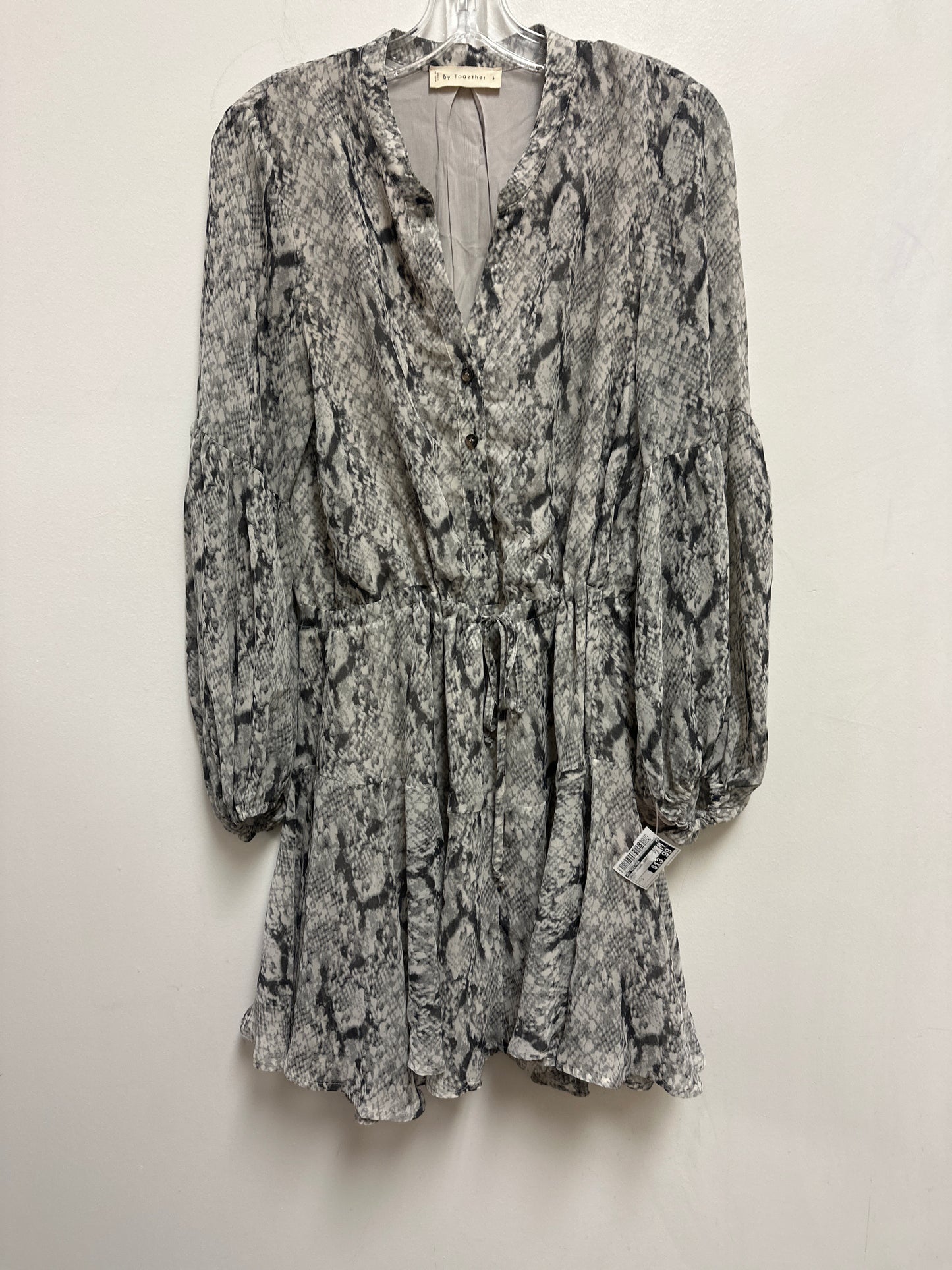 Dress Casual Short By By Together In Grey, Size: S