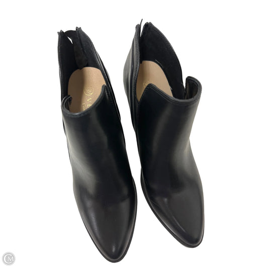 Boots Ankle Heels By Versona In Black, Size: 7.5