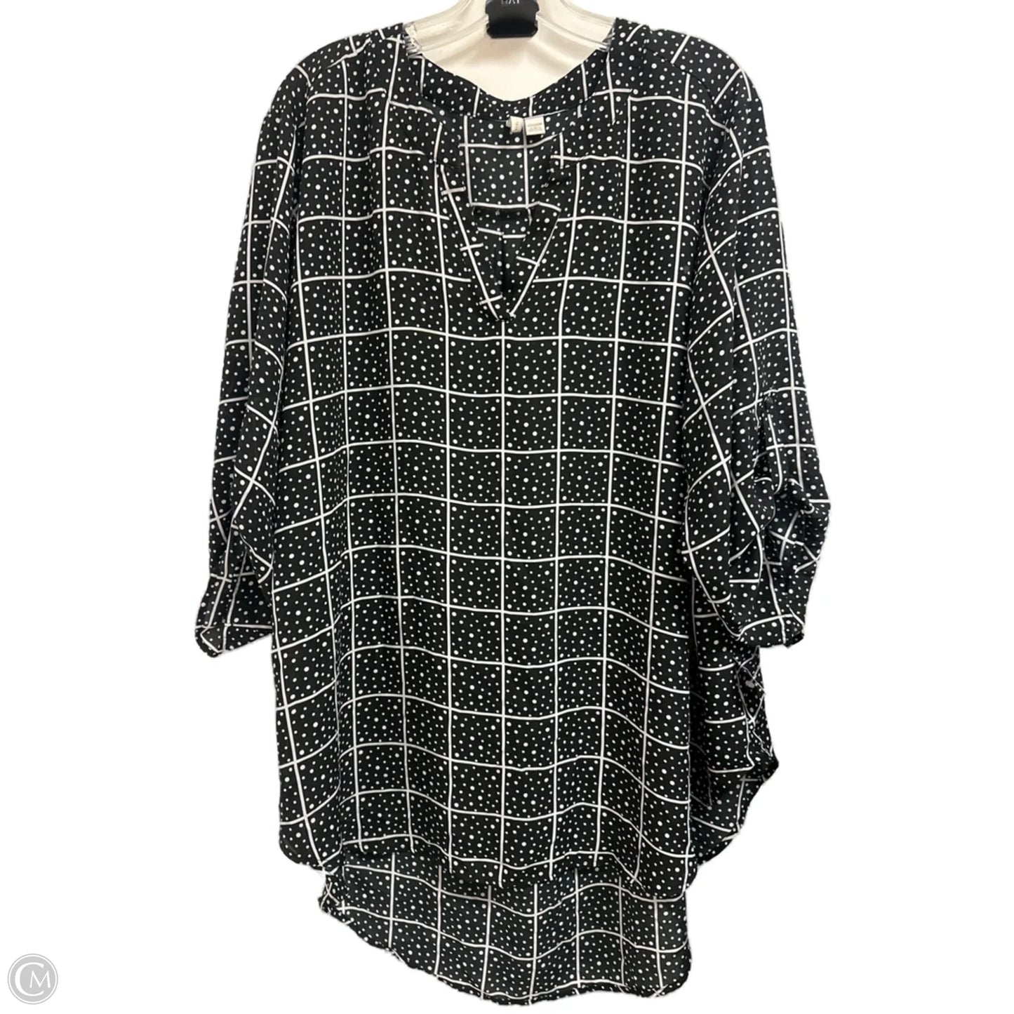 Top Long Sleeve By Cato In Black & White, Size: 3x