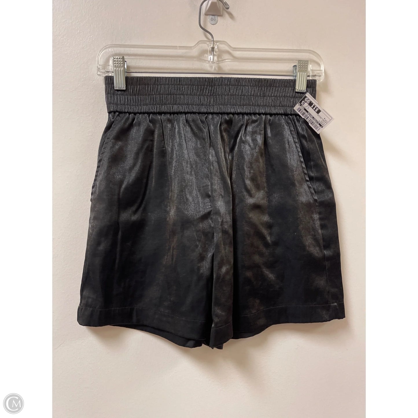 Shorts By Clothes Mentor In Black, Size: 4