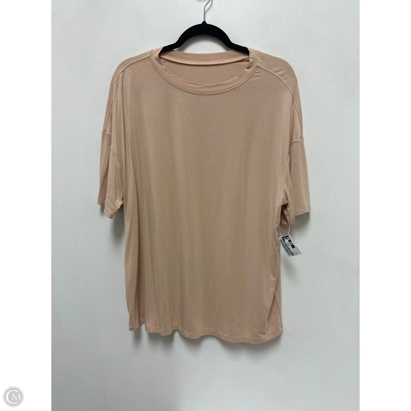 Top Short Sleeve By Clothes Mentor In Cream, Size: S