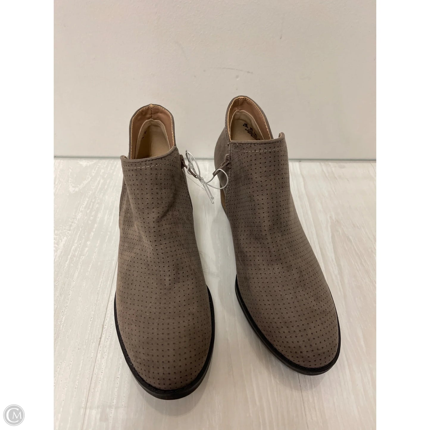 Boots Ankle Flats By Life Stride In Taupe, Size: 8.5