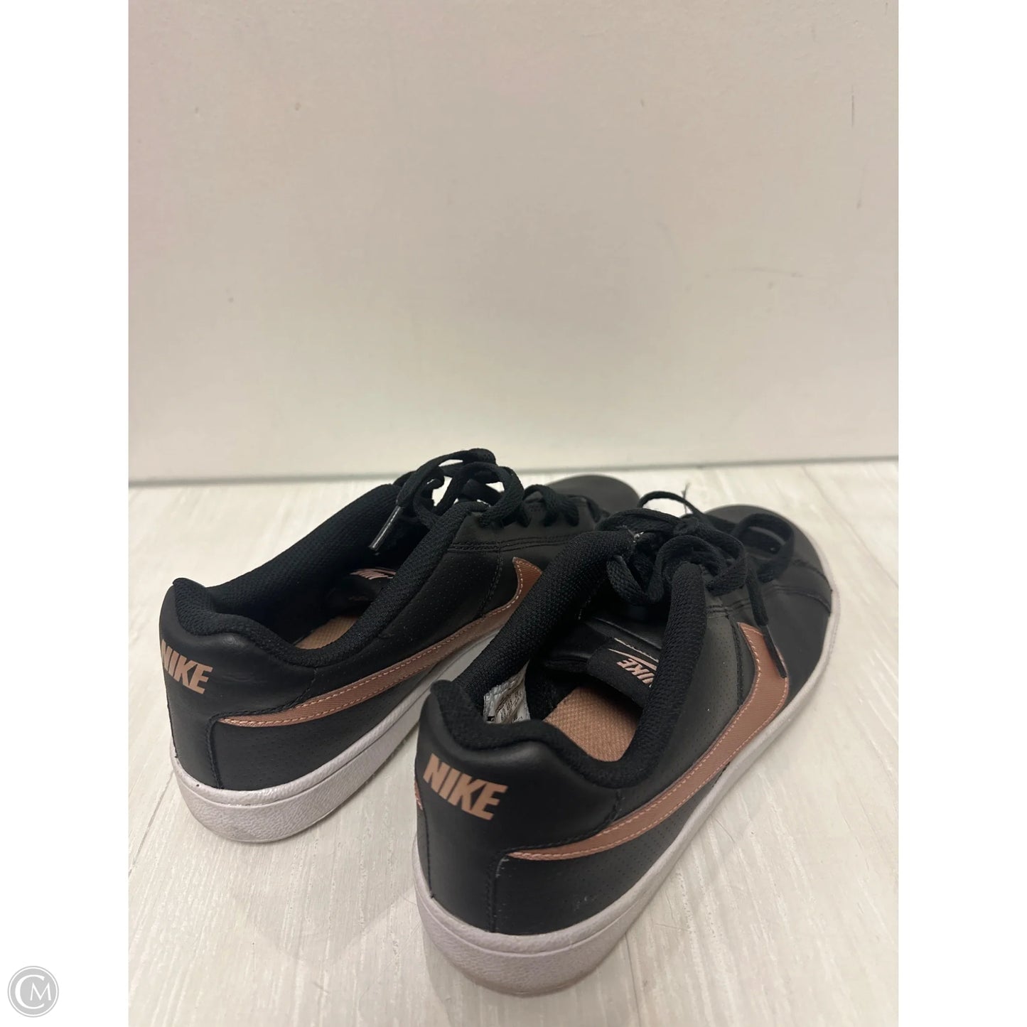 Shoes Sneakers By Nike In Black, Size: 9