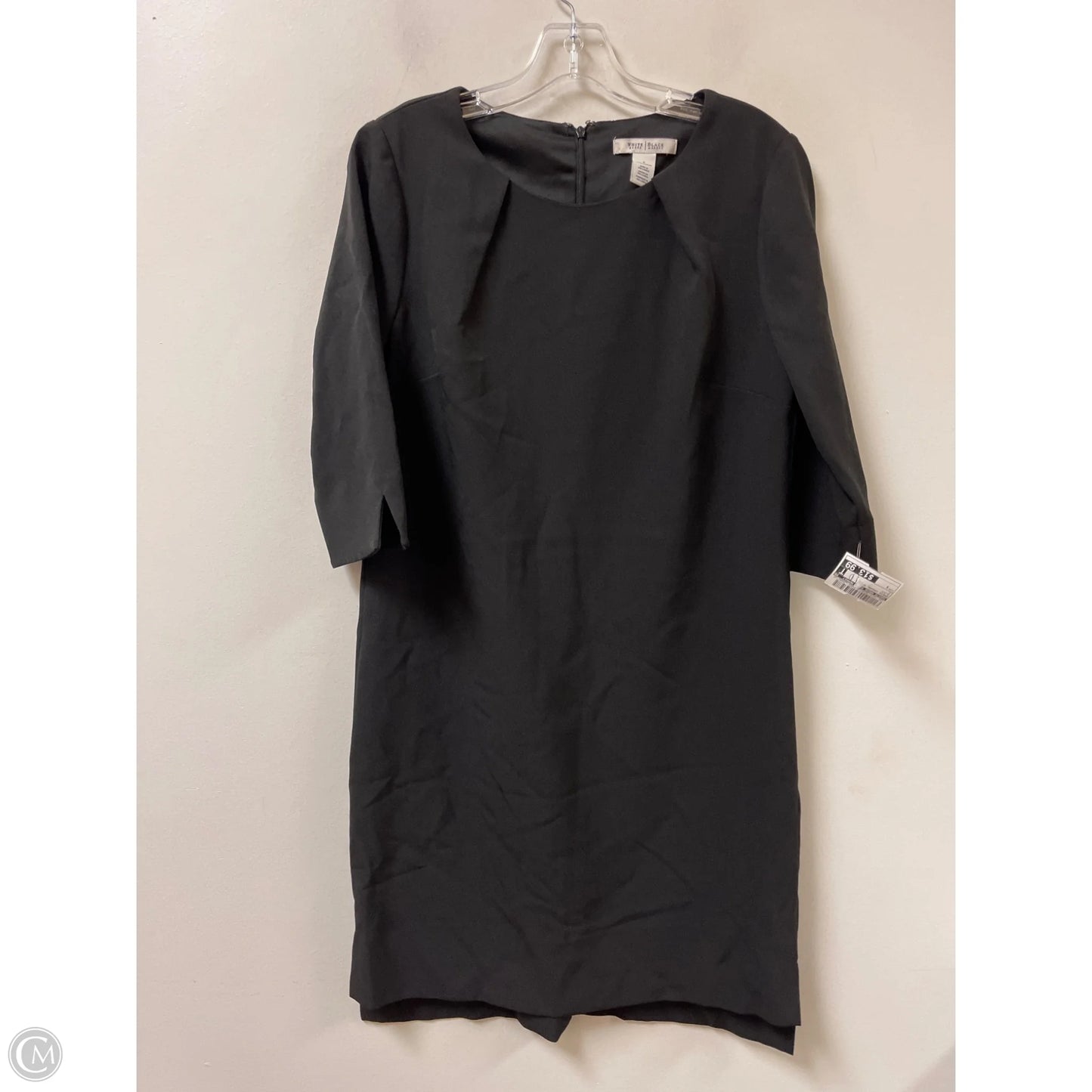 Dress Casual Short By White House Black Market In Black, Size: S