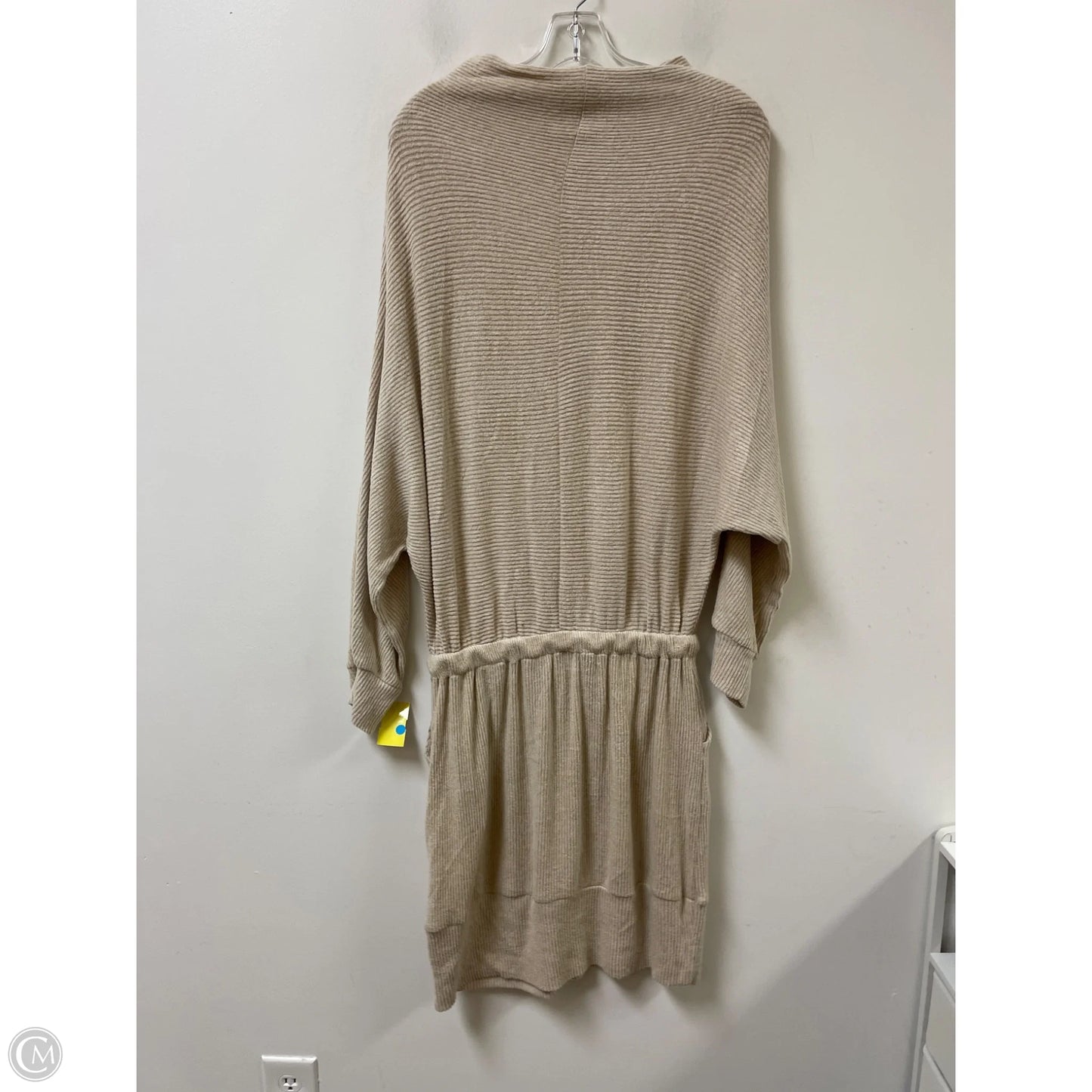 Dress Sweater By Gilli In Cream, Size: M