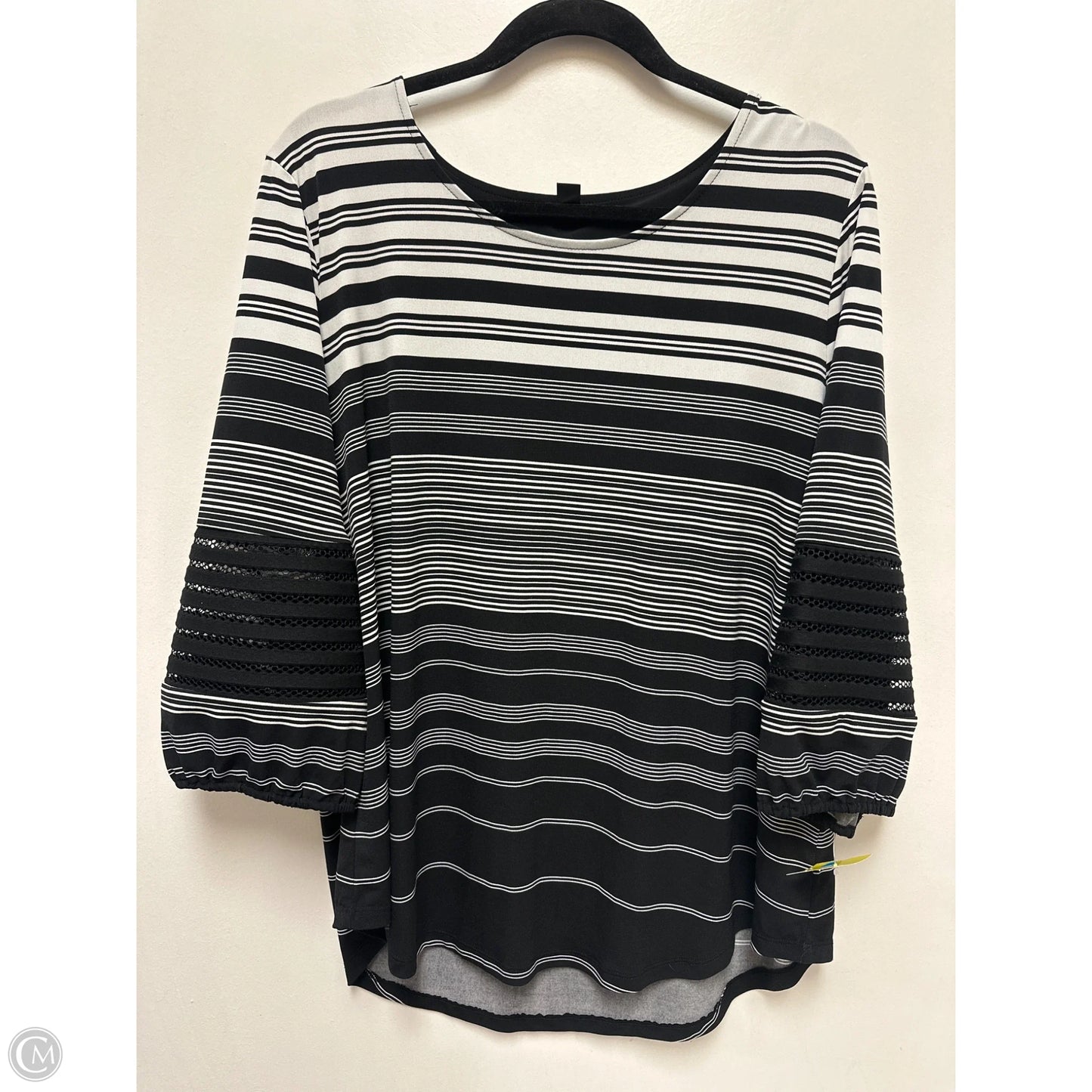 Top Sleeveless By Lane Bryant In Black & Pink, Size: Xl