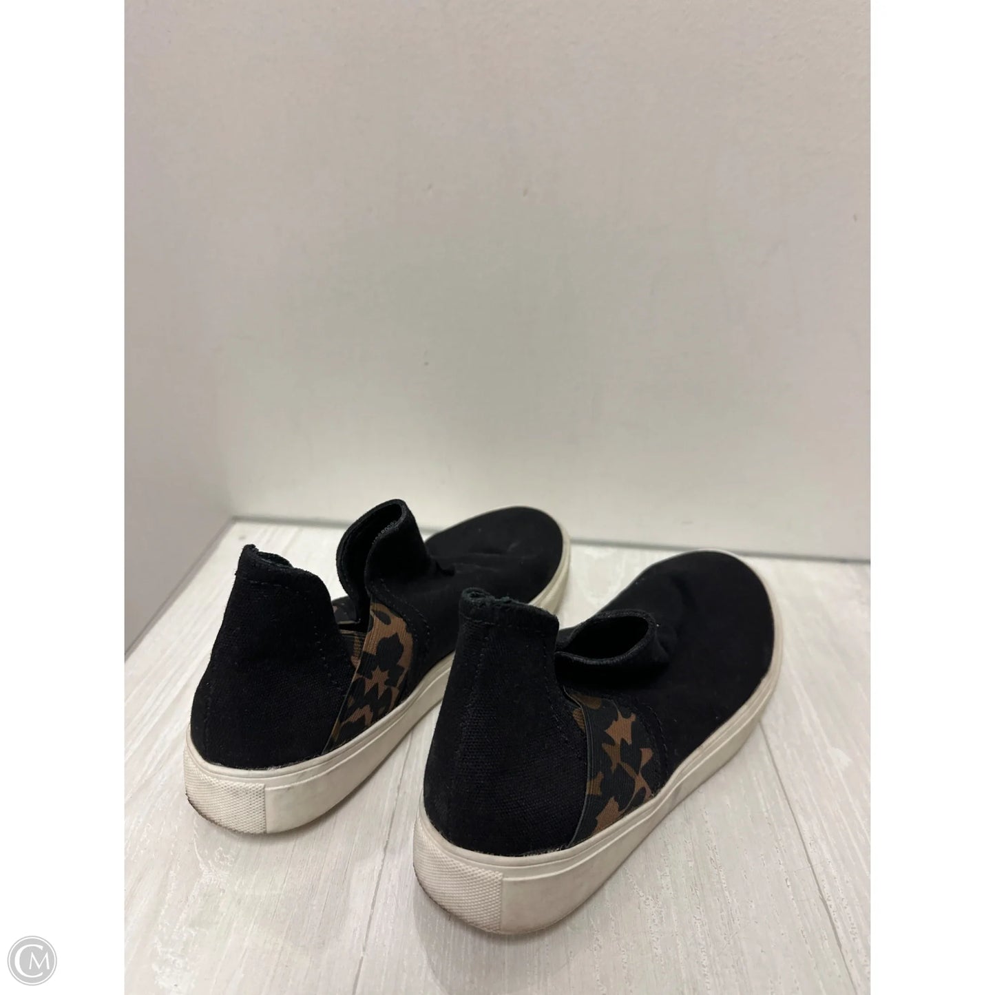 Shoes Flats By Very G In Black, Size: 6.5