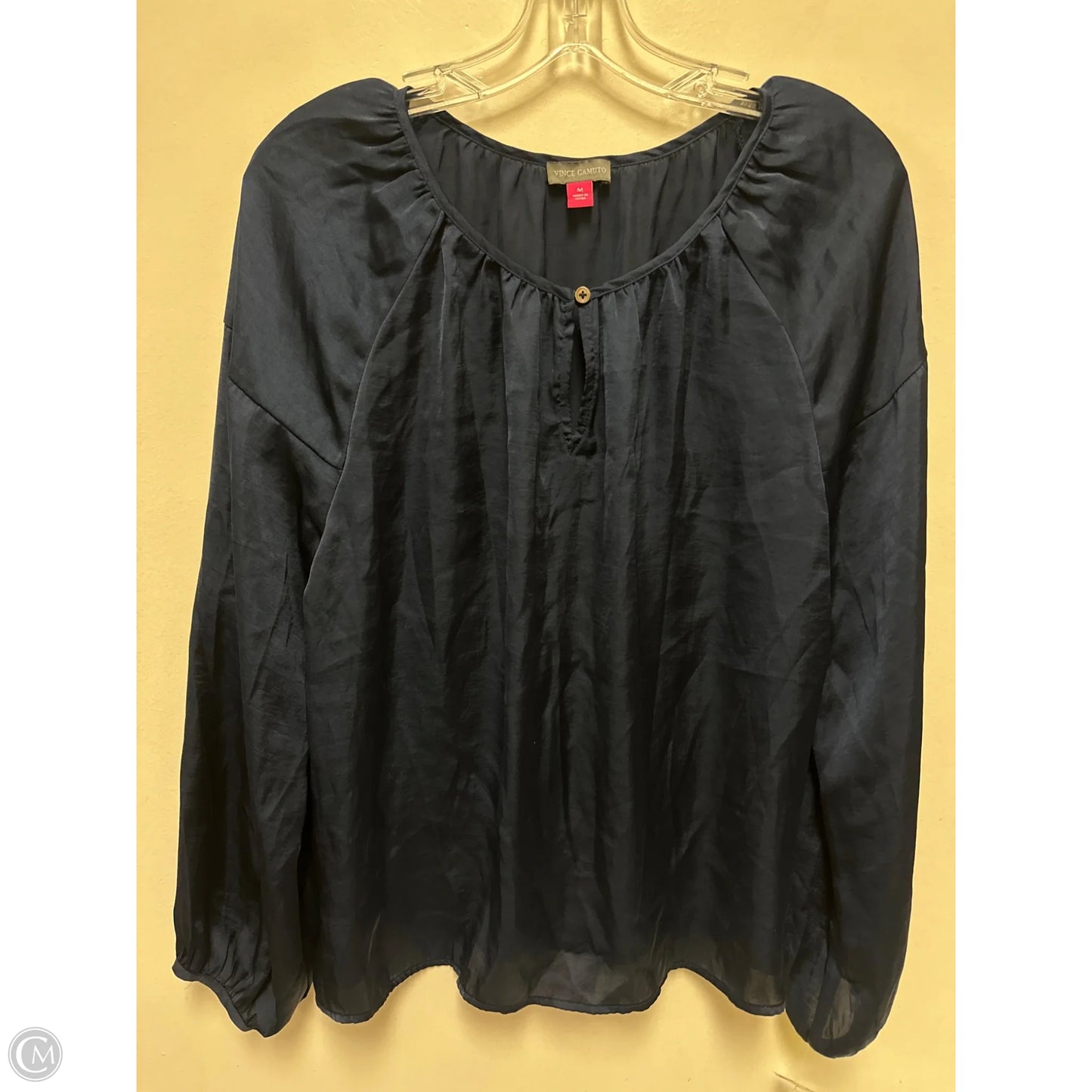 Top Long Sleeve By Vince Camuto In Navy, Size: M