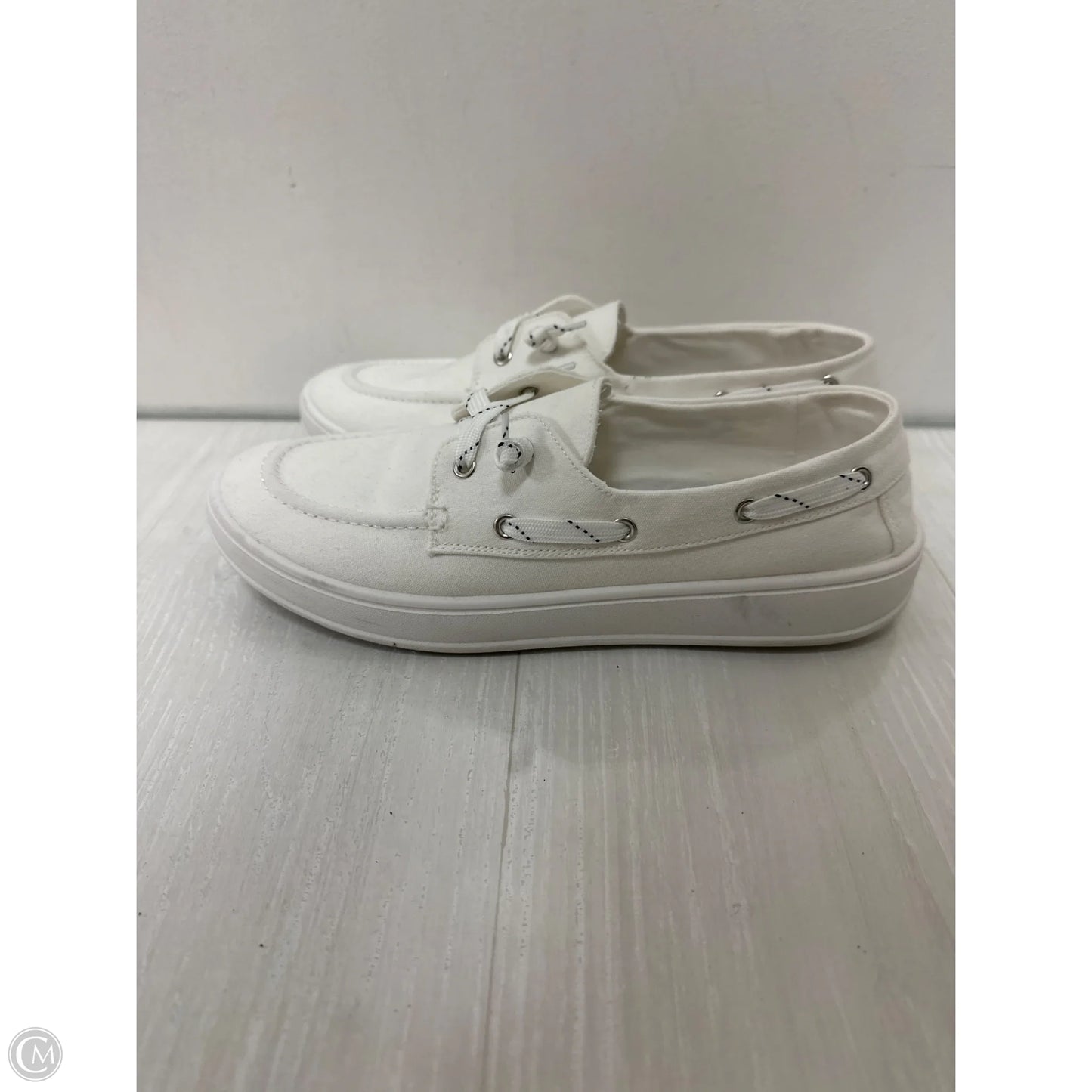 Shoes Flats By Madden Girl In White, Size: 9.5