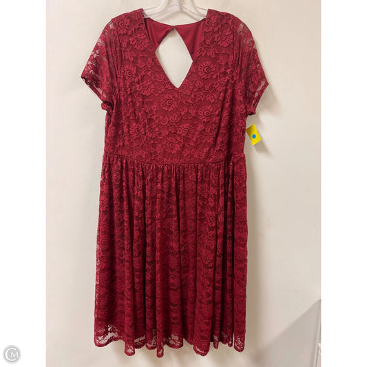 Dress Casual Short By Torrid In Red, Size: L