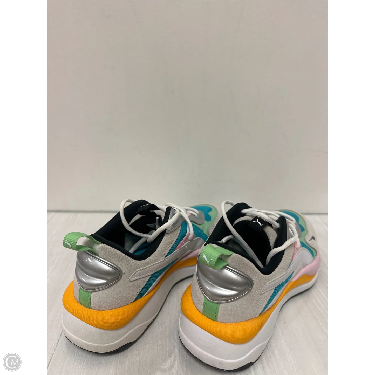 Shoes Sneakers By Puma In Multi-colored, Size: 9.5