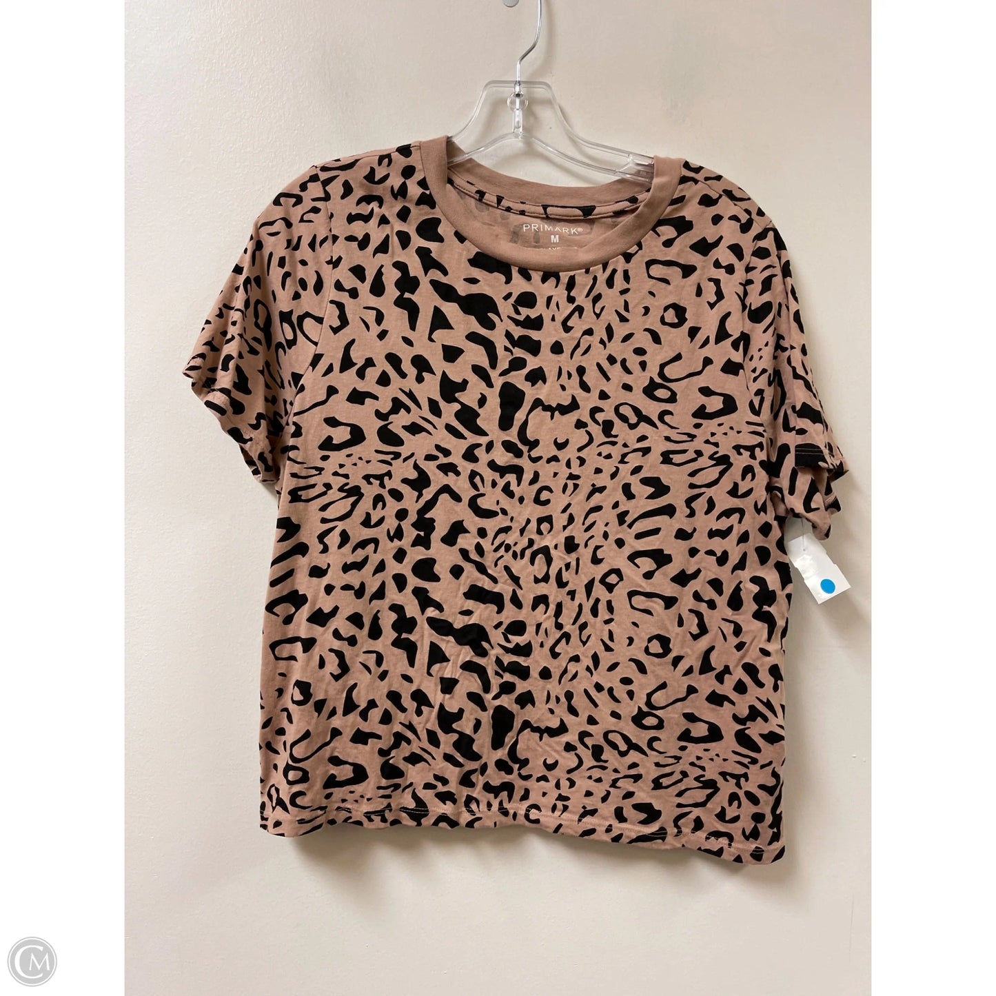 Top Short Sleeve By Primark In Animal Print, Size: M