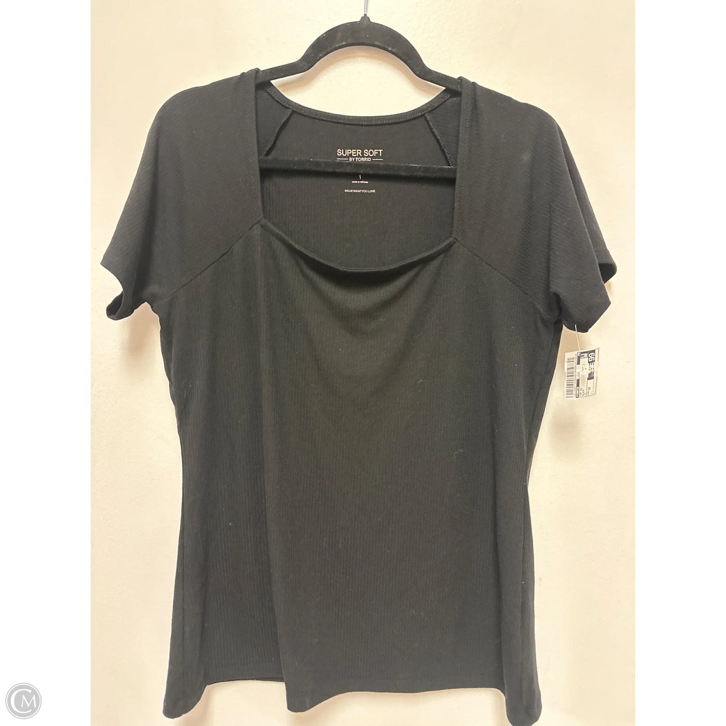 Top Short Sleeve By Torrid In Black, Size: 1x