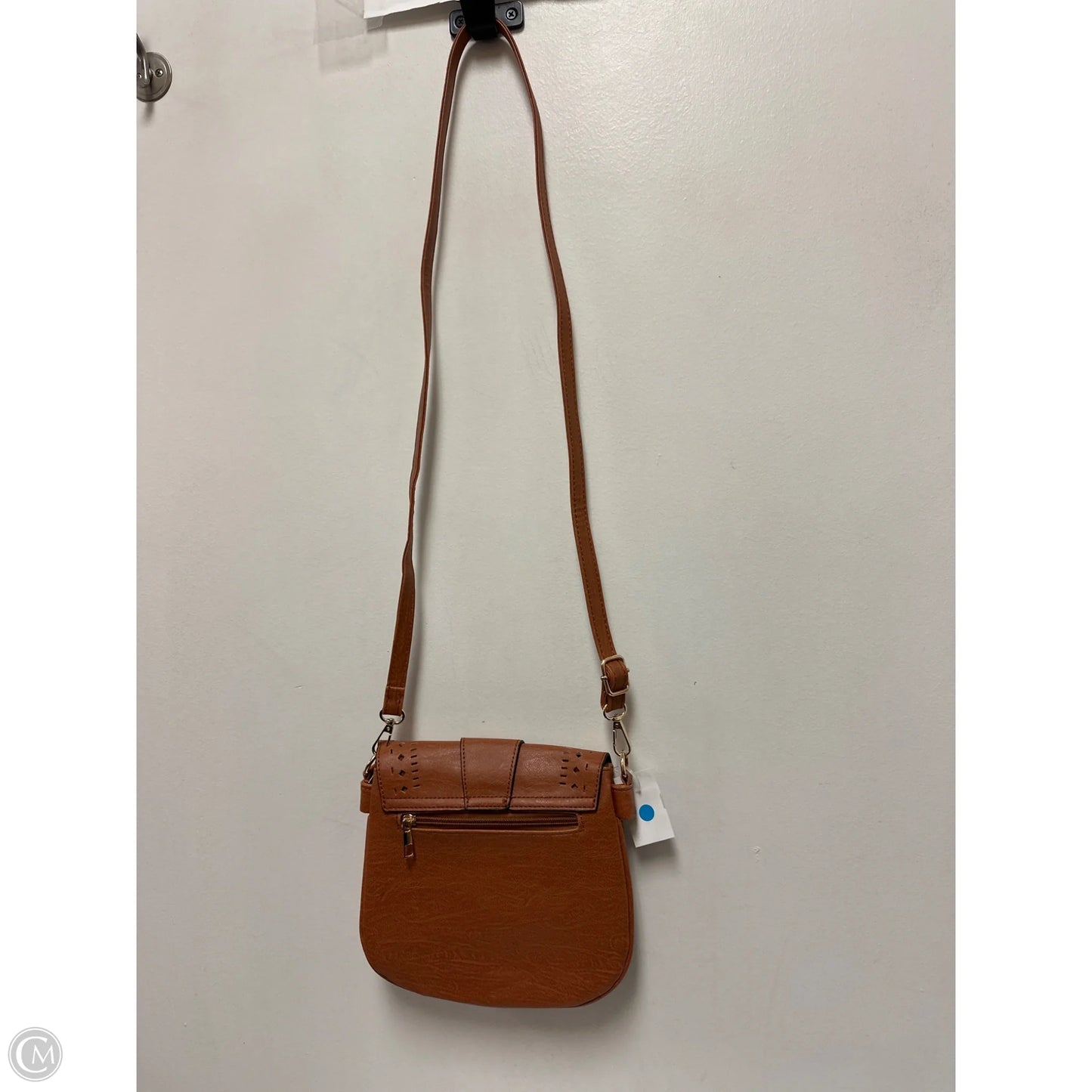 Crossbody By Clothes Mentor, Size: Medium