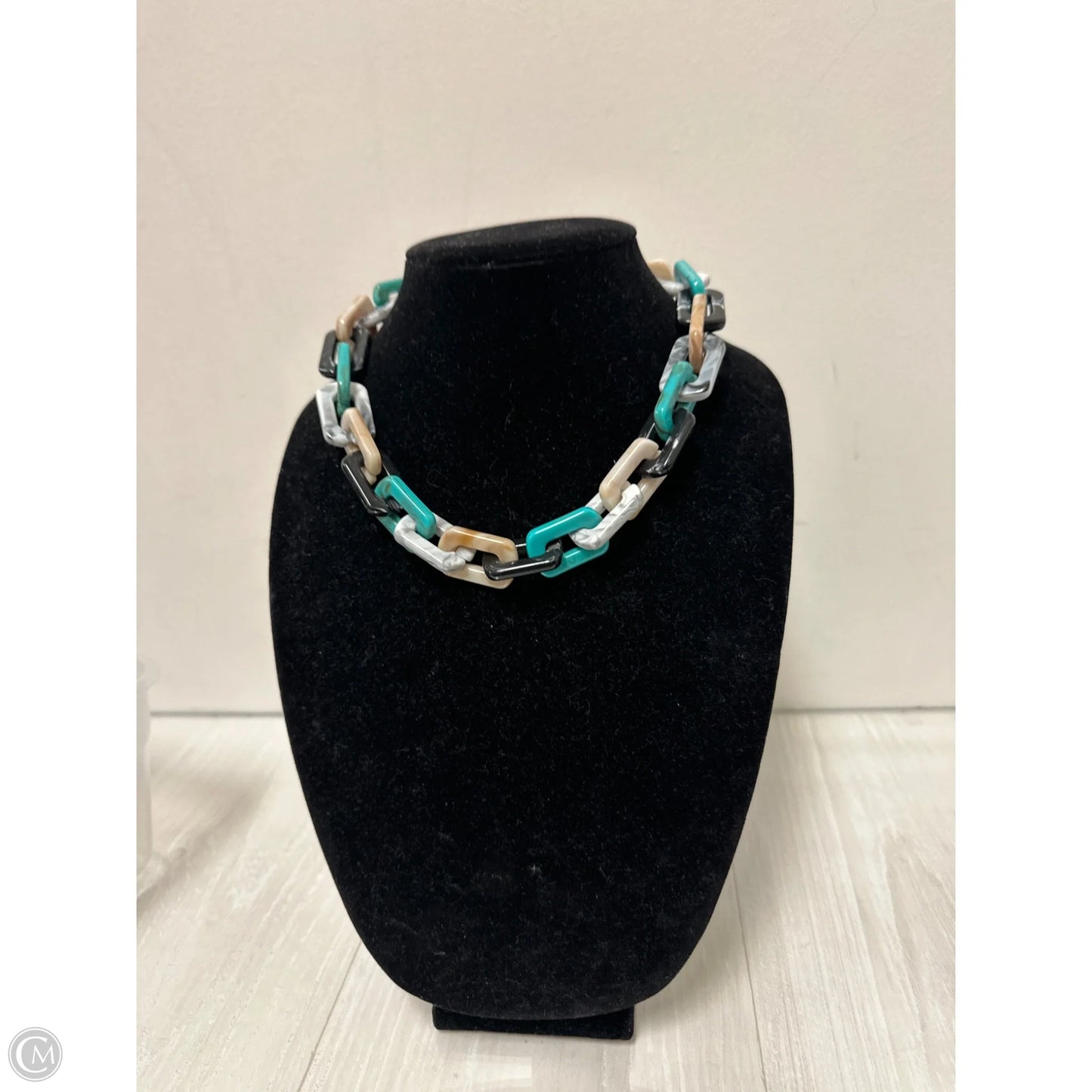 Necklace Chain By Clothes Mentor