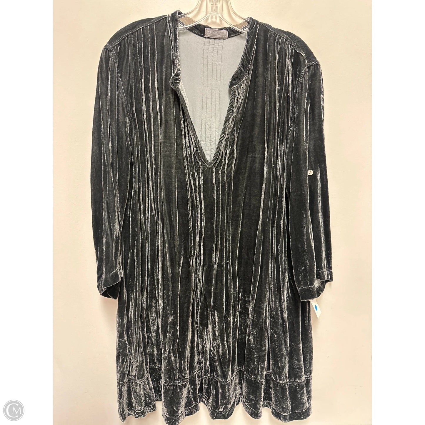 Dress Casual Short By Cma In Grey, Size: M