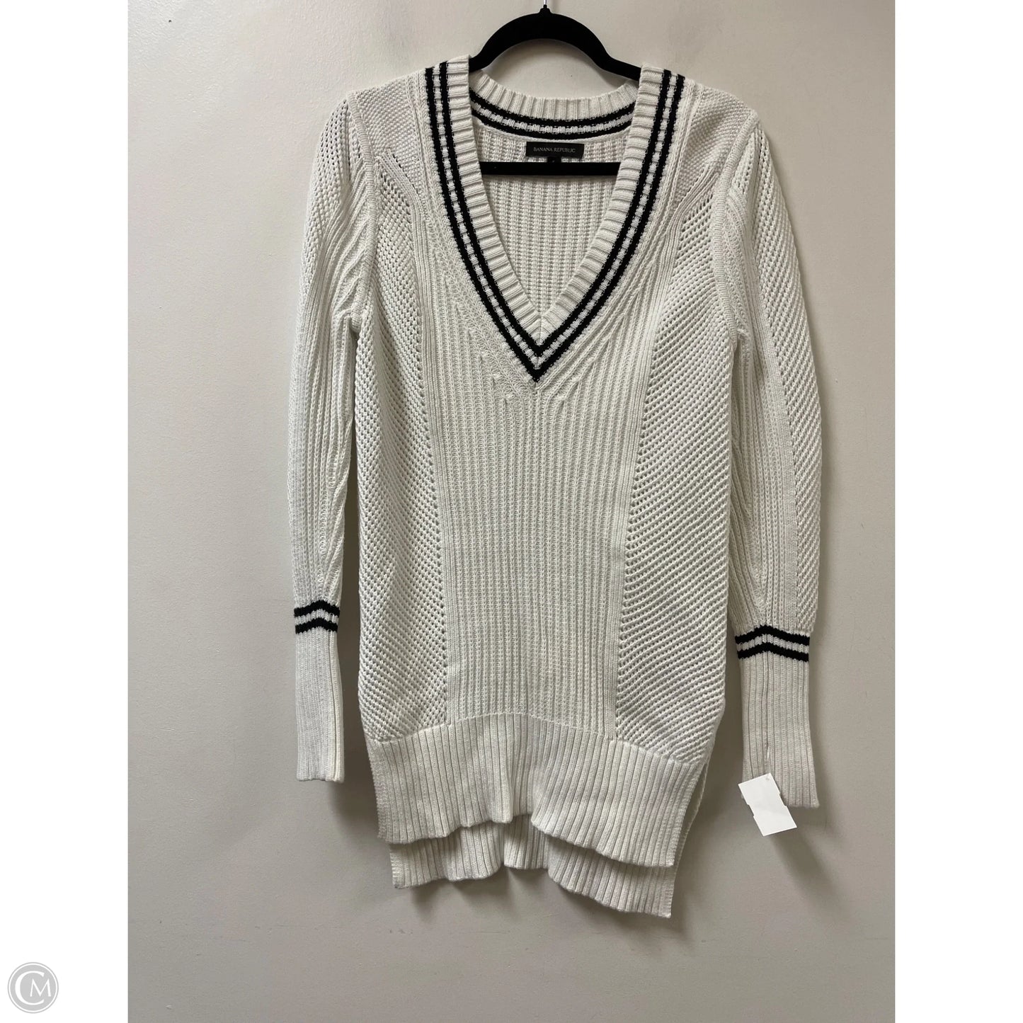 Sweater By Banana Republic In White, Size: S