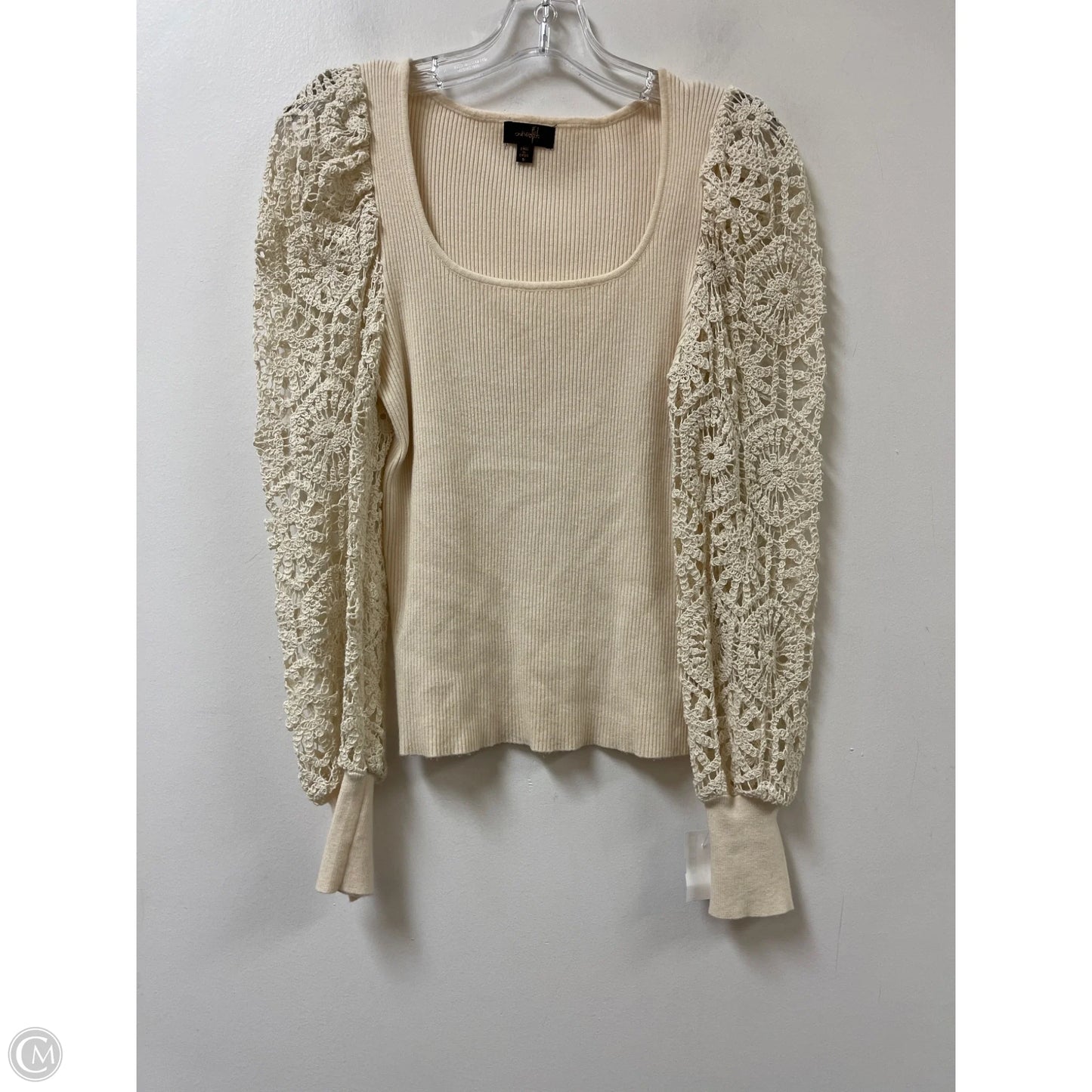 Top Long Sleeve By Ontwelfth In Cream, Size: M