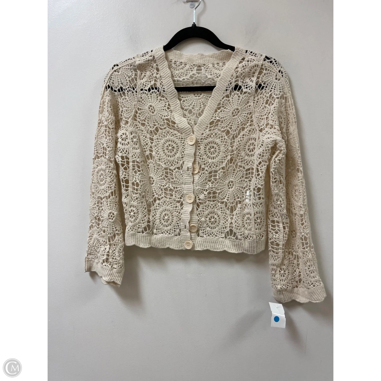 Sweater Cardigan By Clothes Mentor In White, Size: S