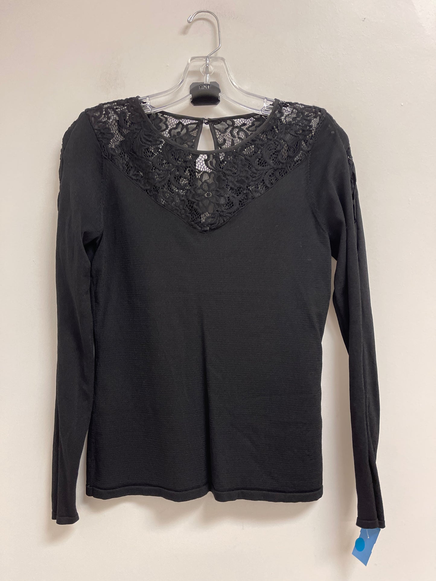 Top Long Sleeve By Clothes Mentor In Black, Size: S