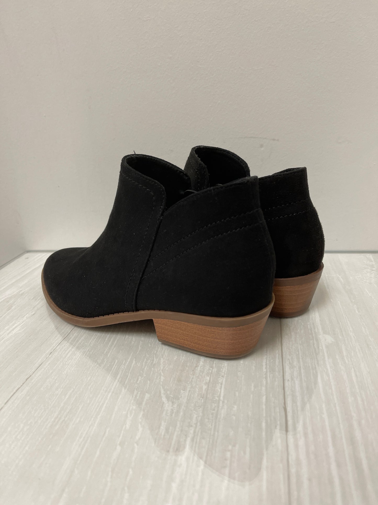 Boots Ankle Heels By Time And Tru In Black, Size: 8