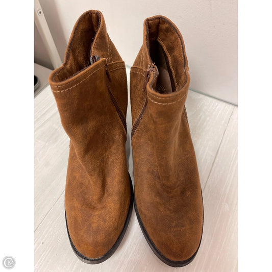 Boots Ankle Heels By True Craft In Brown, Size: 9