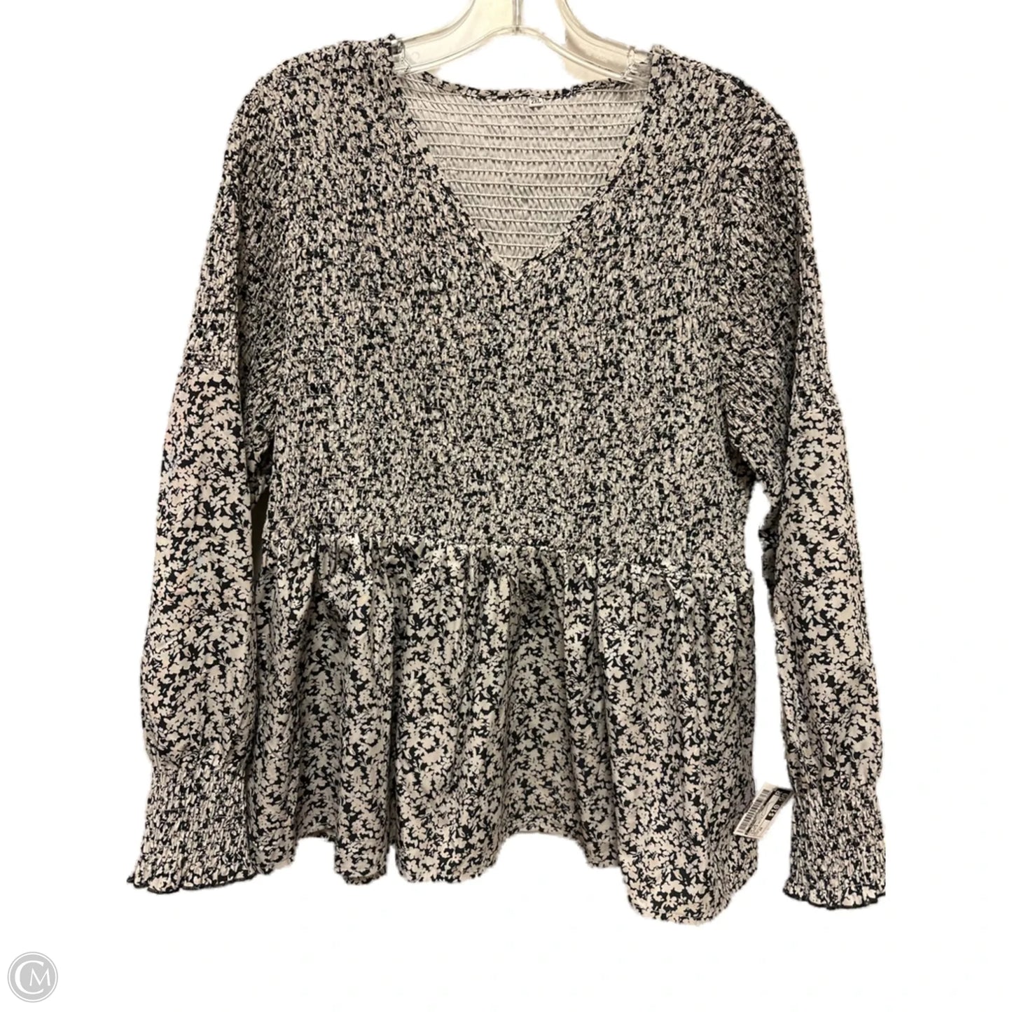 Top Long Sleeve By Clothes Mentor In Black & White, Size: 2x