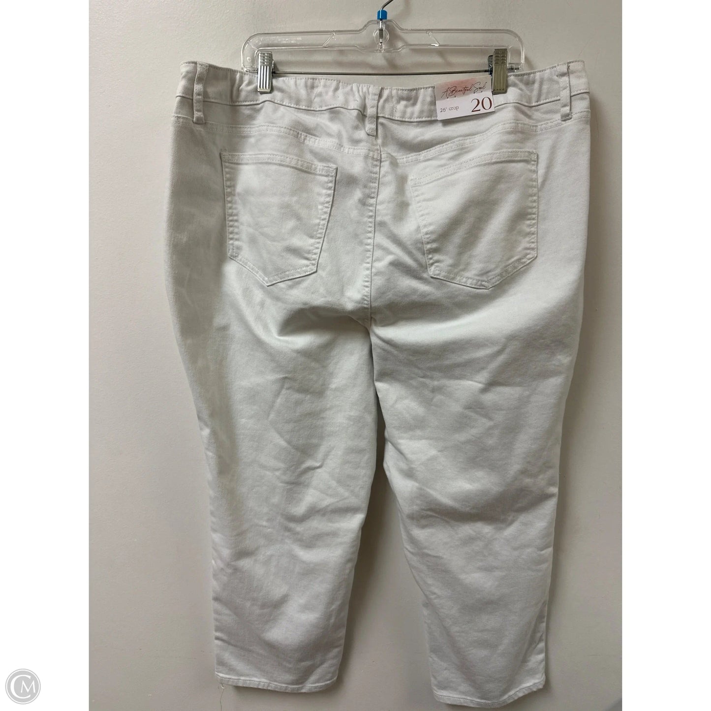 Jeans Cropped By Clothes Mentor In White, Size: 20
