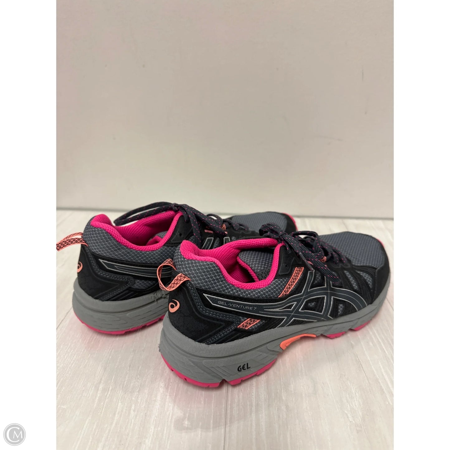 Shoes Athletic By Asics In Grey & Pink, Size: 9