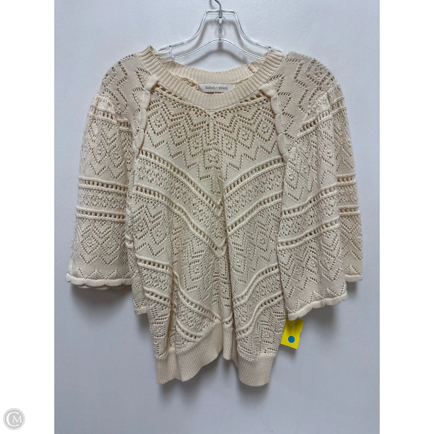 Top Short Sleeve By Bishop + Young In Cream, Size: S