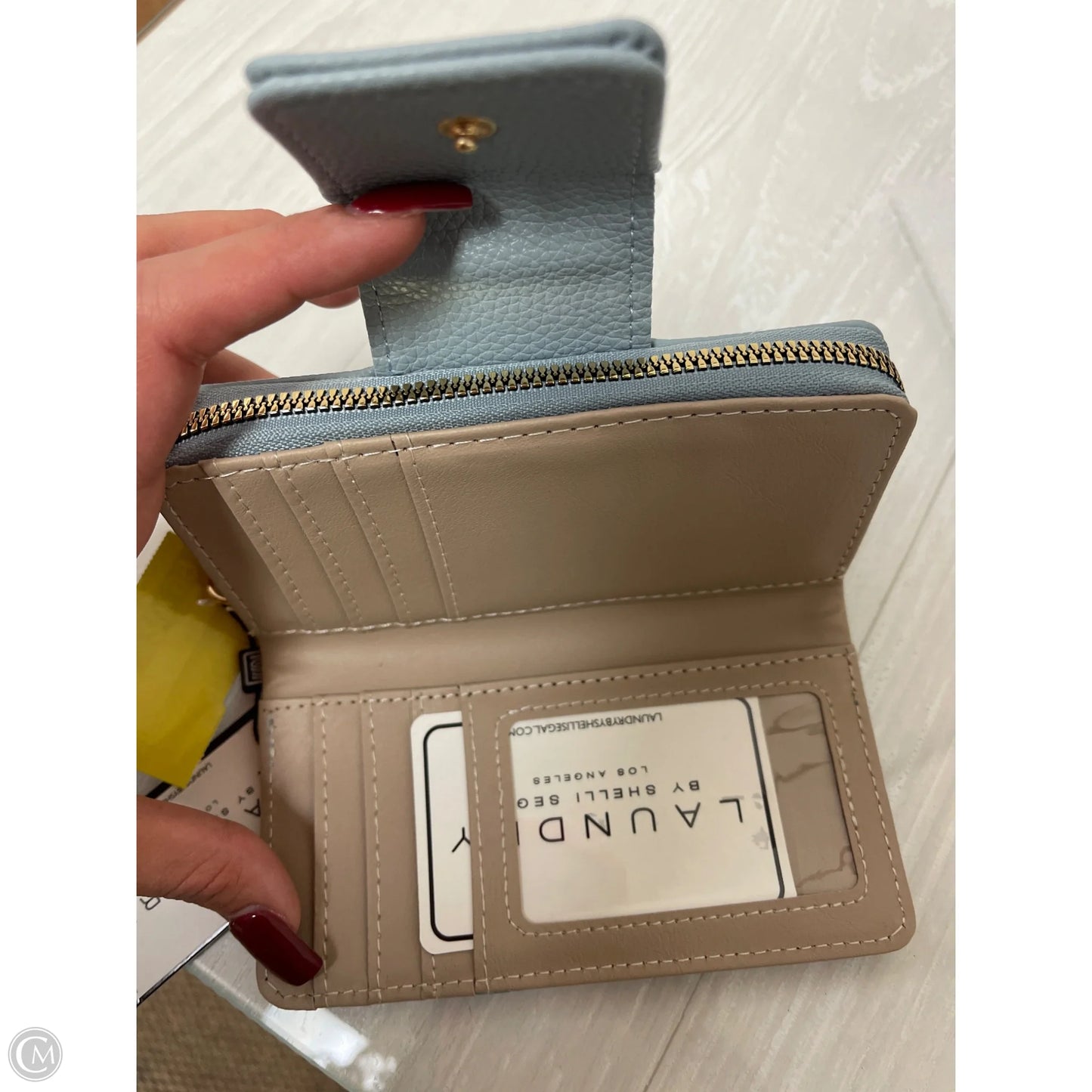 Wallet By Laundry, Size: Medium