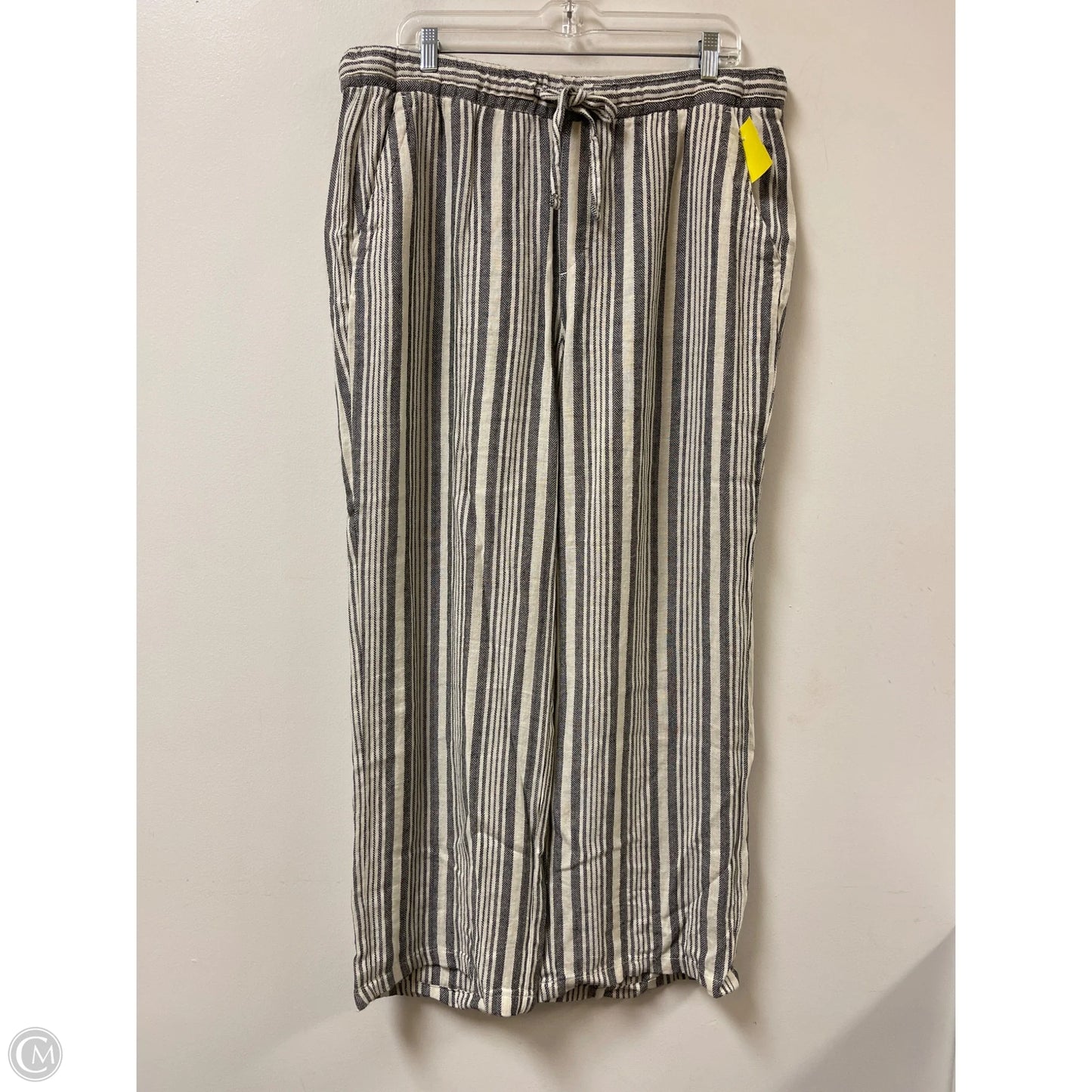 Pants Other By Old Navy In Black & Cream, Size: 12