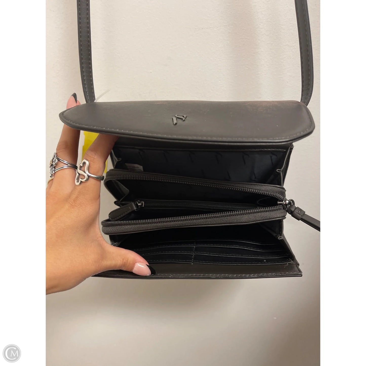 Crossbody By Simply Vera, Size: Medium