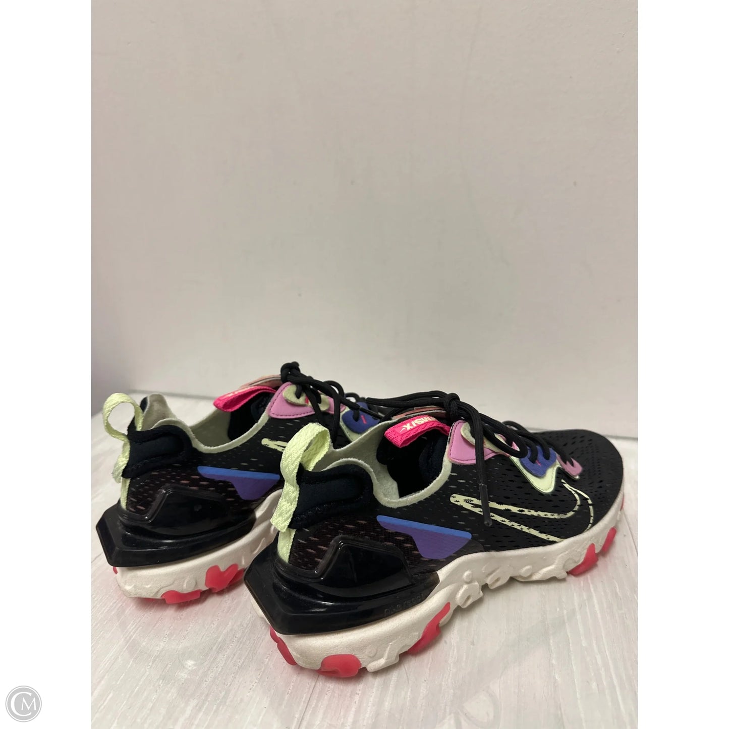 Shoes Athletic By Nike In Multi-colored, Size: 8.5