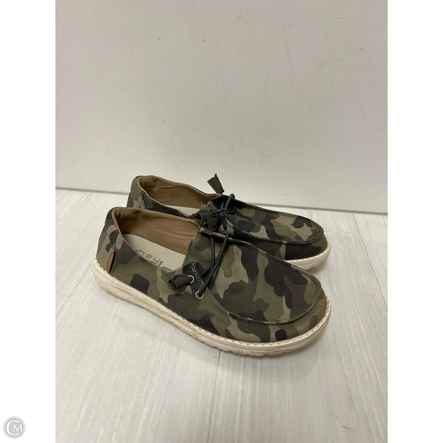 Shoes Flats By Hey Dude In Camouflage Print, Size: 7