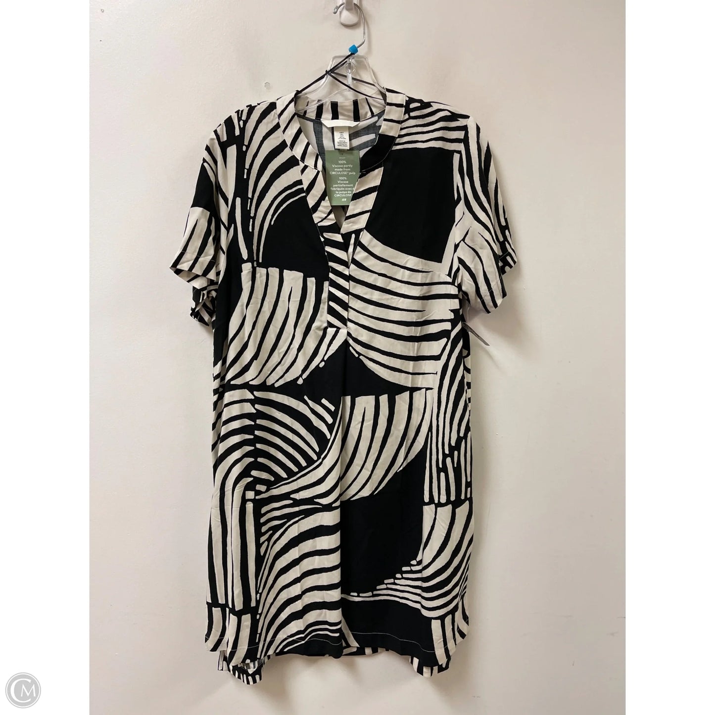 Dress Casual Short By H&m In Zebra Print, Size: S