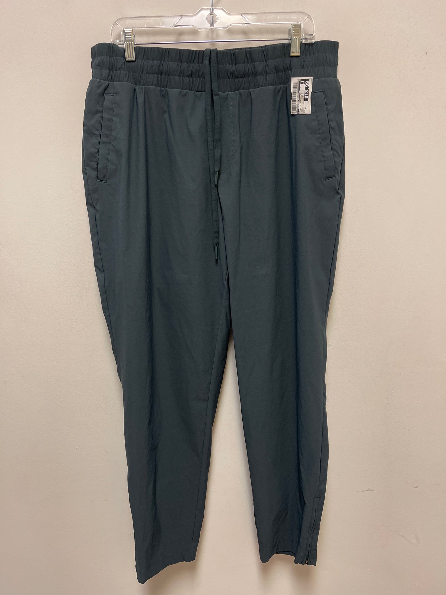 Athletic Pants By Clothes Mentor In Grey, Size: Xl