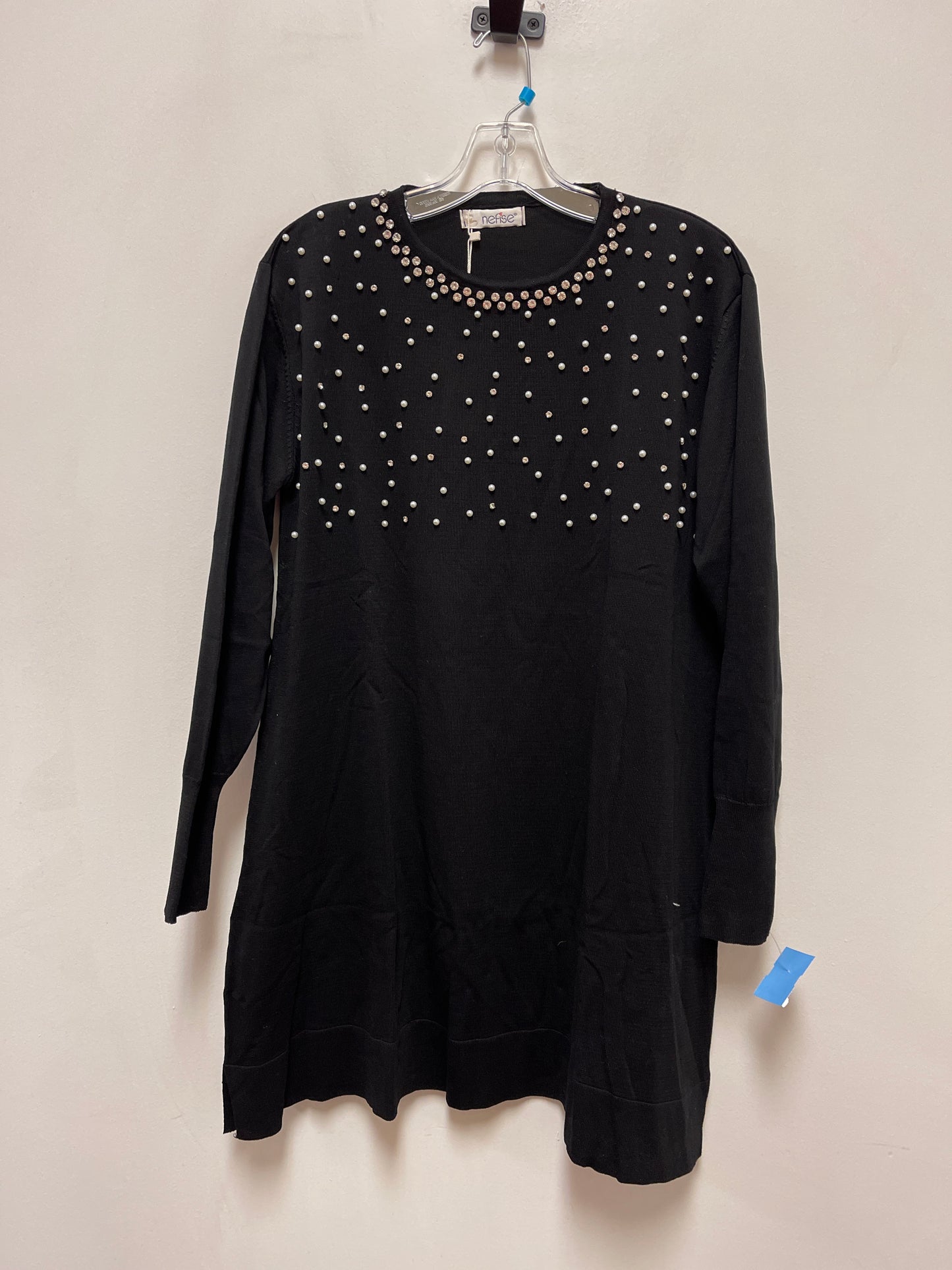 Tunic Long Sleeve By Clothes Mentor In Black, Size: L