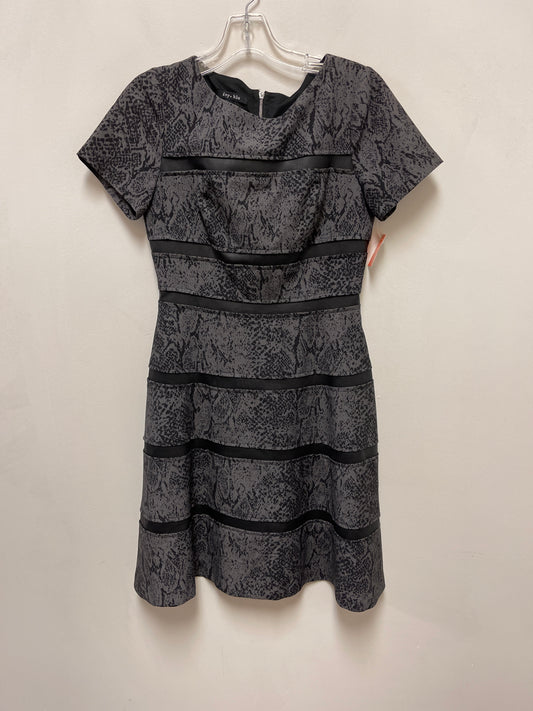 Dress Casual Midi By Clothes Mentor In Grey, Size: Xs