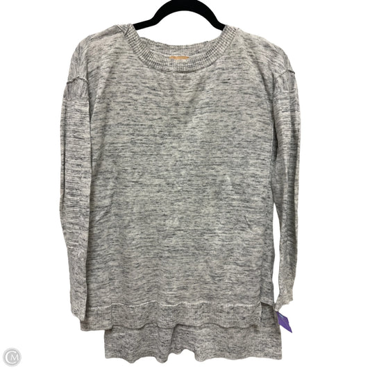 Sweater By Takara In Grey, Size: S
