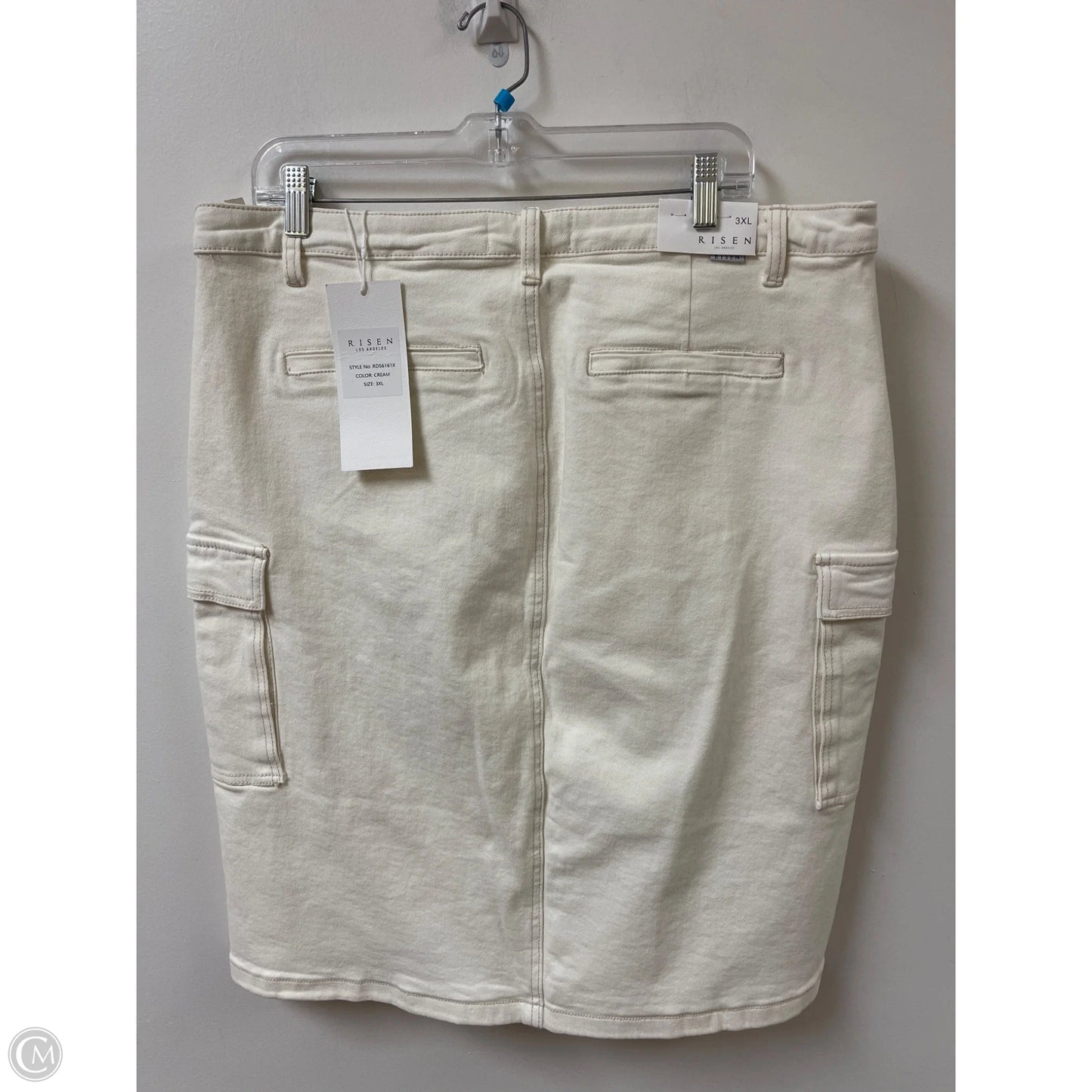 Skirt Midi By Risen In Cream, Size: 22