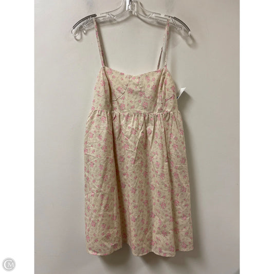 Dress Casual Short By Clothes Mentor In Floral Print, Size: M