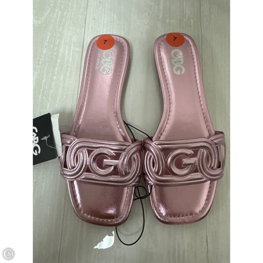 Sandals Flats By Clothes Mentor In Pink, Size: 7