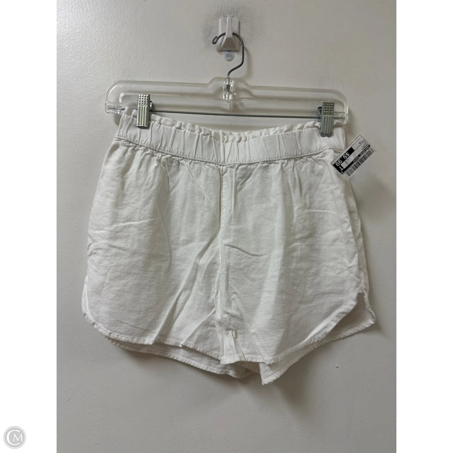 Shorts By Universal Thread In White, Size: 0